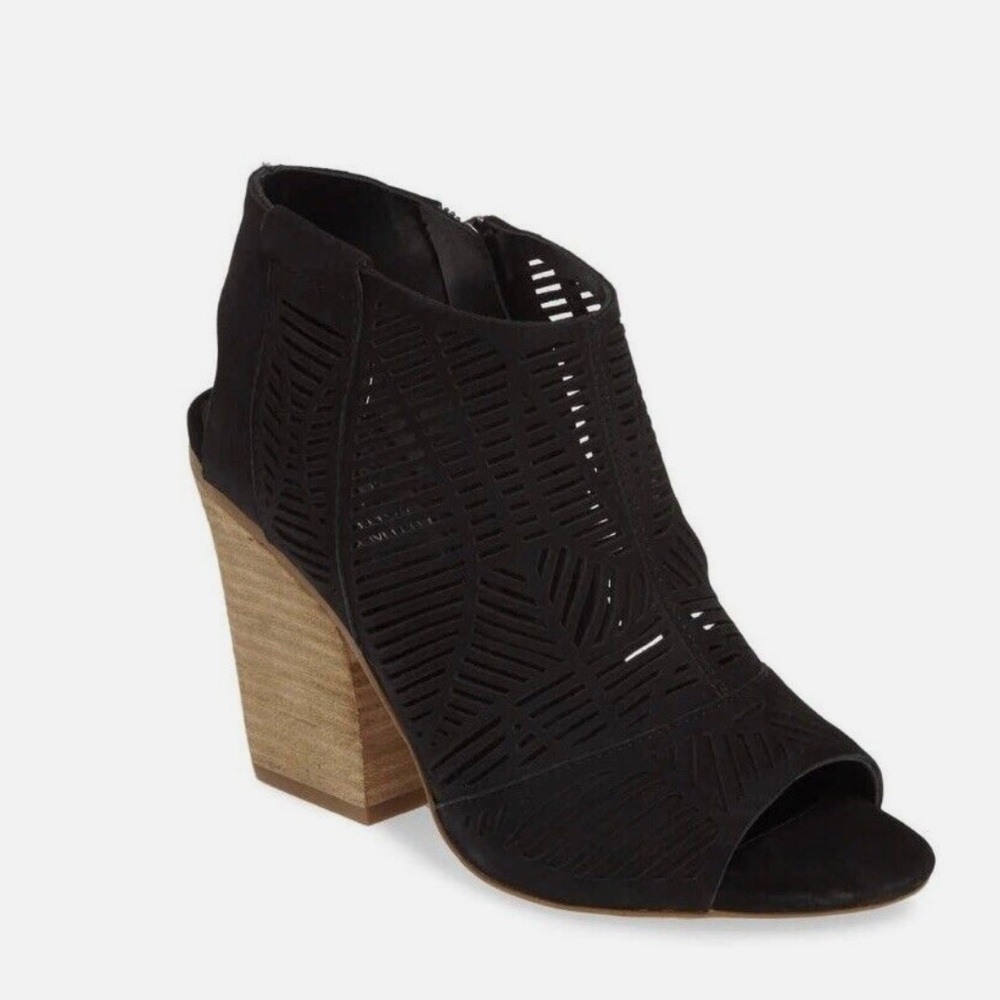 Vince Camuto Kimora Black Ankle Booties with Chunky Heel